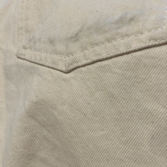 BDG White Denim - Picture 2 of 3